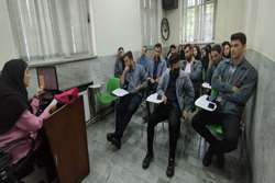 برگزاری جلسه آموزشی با عنوان طب ایرانی برای کارکنان شرکت لاستیک البرز در شهرستان اسلامشهر